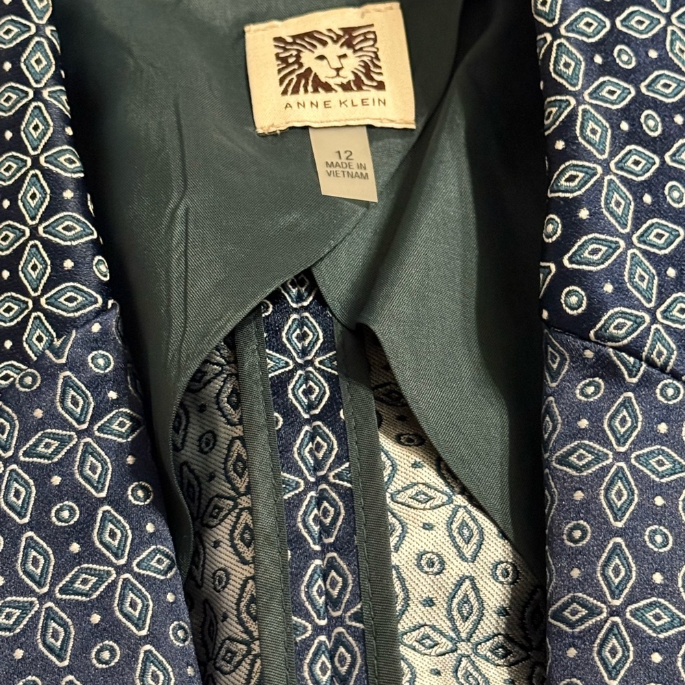 Anne Klein Navy and Teal Patterned Jacket